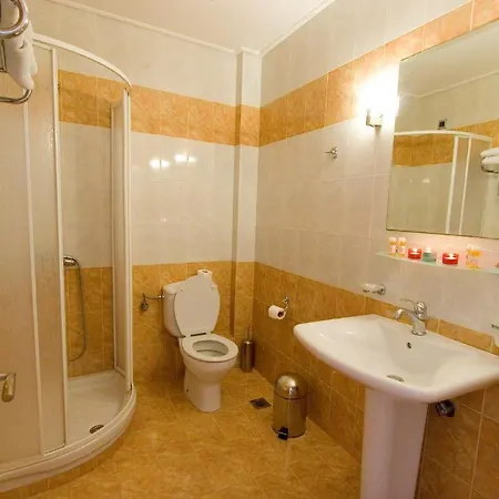 Lito Hotel 3*